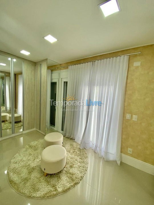 Casa para aluguel de temporada em Xangri Lá (Xangrila Bairo Centro)