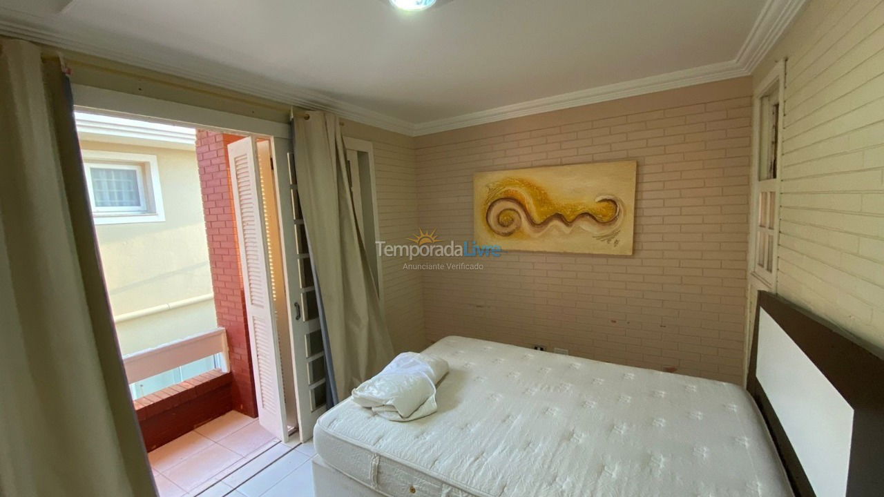Casa para aluguel de temporada em Capão da Canoa (Zona Nova)