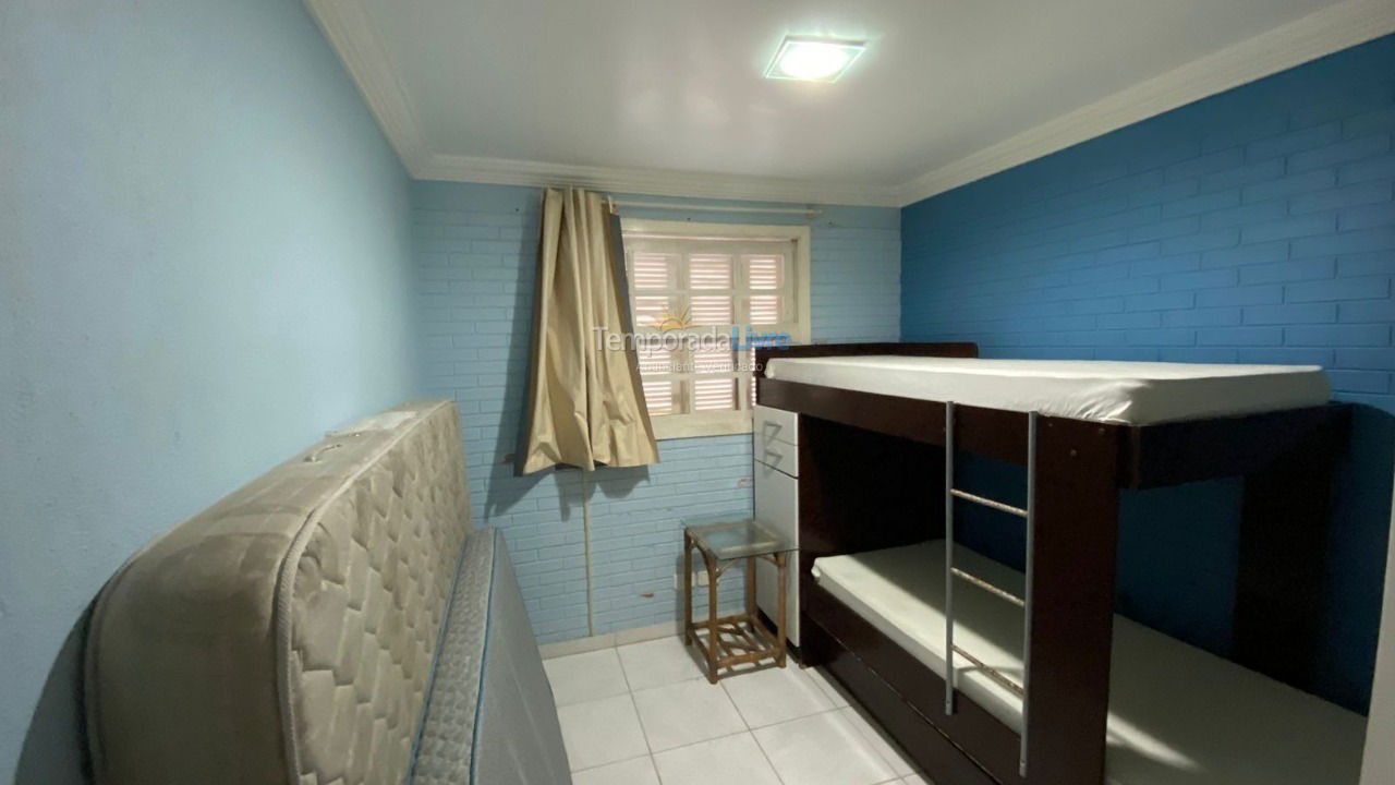 Casa para aluguel de temporada em Capão da Canoa (Zona Nova)