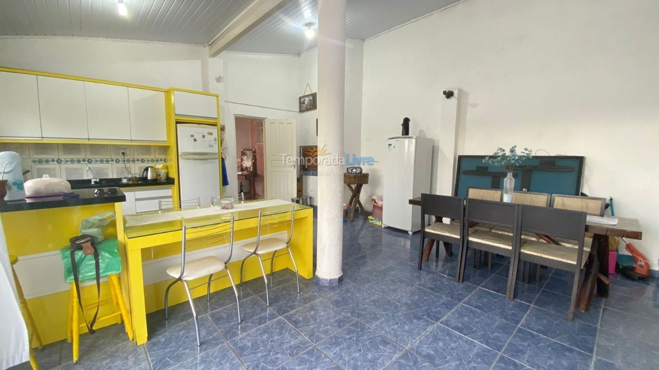 Casa para alquiler de vacaciones em Capão da Canoa (Santa Luzia)