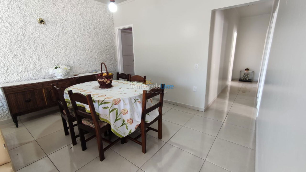 Casa para aluguel de temporada em Capão da Canoa (Navegantes)