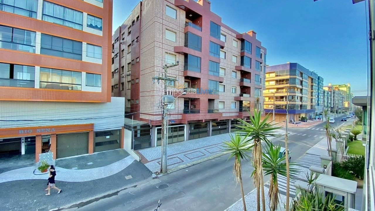Casa para aluguel de temporada em Capão da Canoa (Zona Nova)