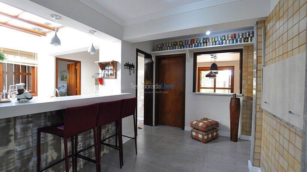 Casa para aluguel de temporada em Xangri Lá (Xangrila Bairo Centro)