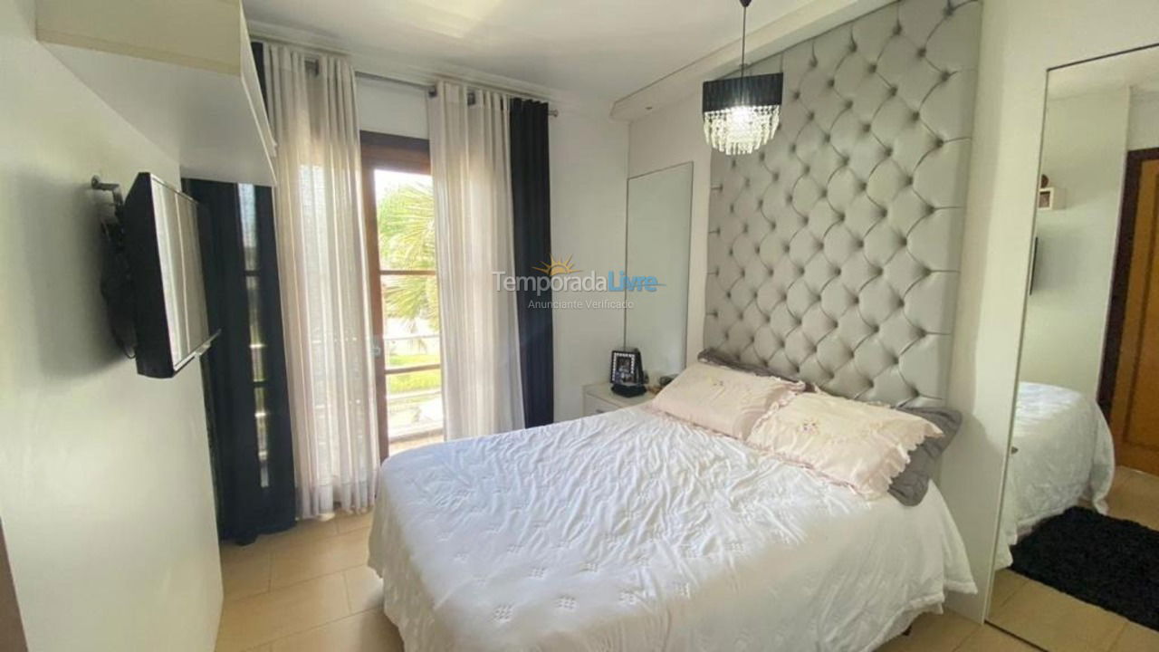 Casa para aluguel de temporada em Capão da Canoa (Zona Nova)