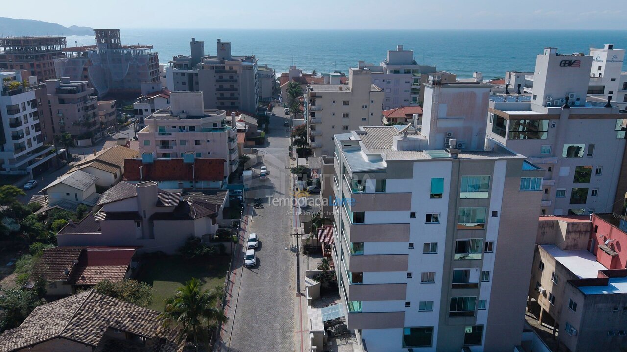 Apartamento para alquiler de vacaciones em Bombinhas (Praia de Bombas)