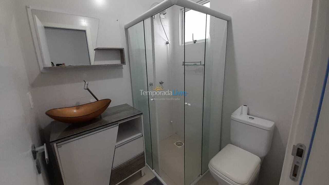 Apartamento para alquiler de vacaciones em Itapema (Meia Praia)