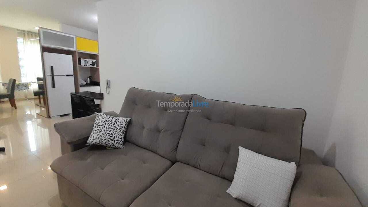 Apartamento para alquiler de vacaciones em Itapema (Meia Praia)