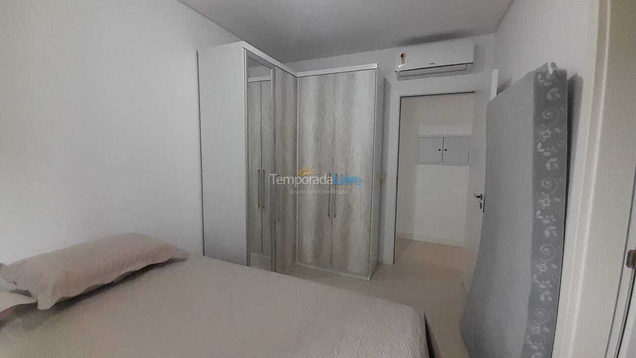 Apartamento para alquiler de vacaciones em Itapema (Meia Praia)