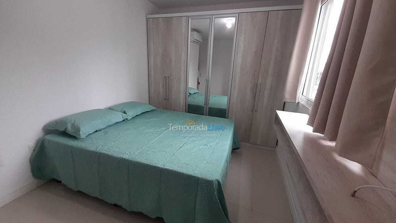 Apartamento para alquiler de vacaciones em Itapema (Meia Praia)