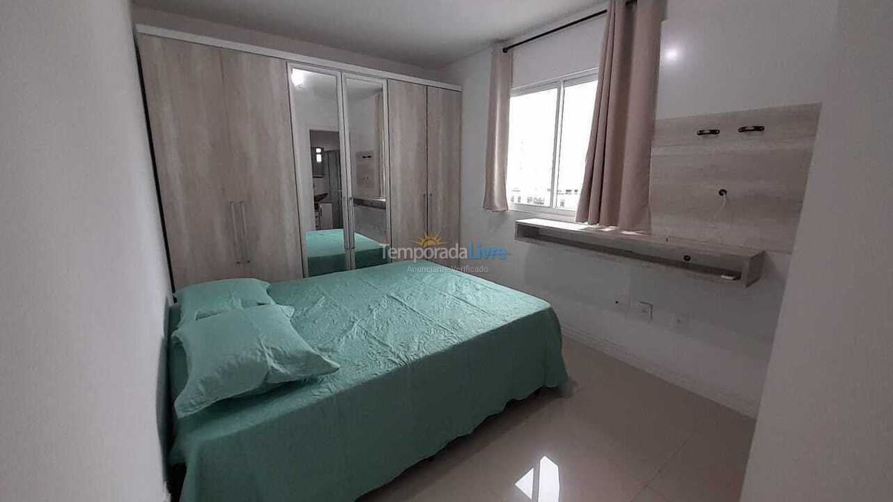 Apartamento para alquiler de vacaciones em Itapema (Meia Praia)