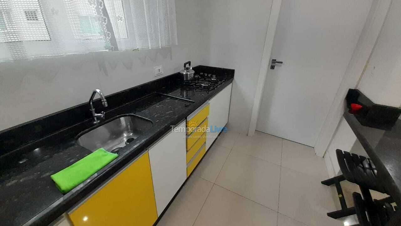 Apartamento para alquiler de vacaciones em Itapema (Meia Praia)