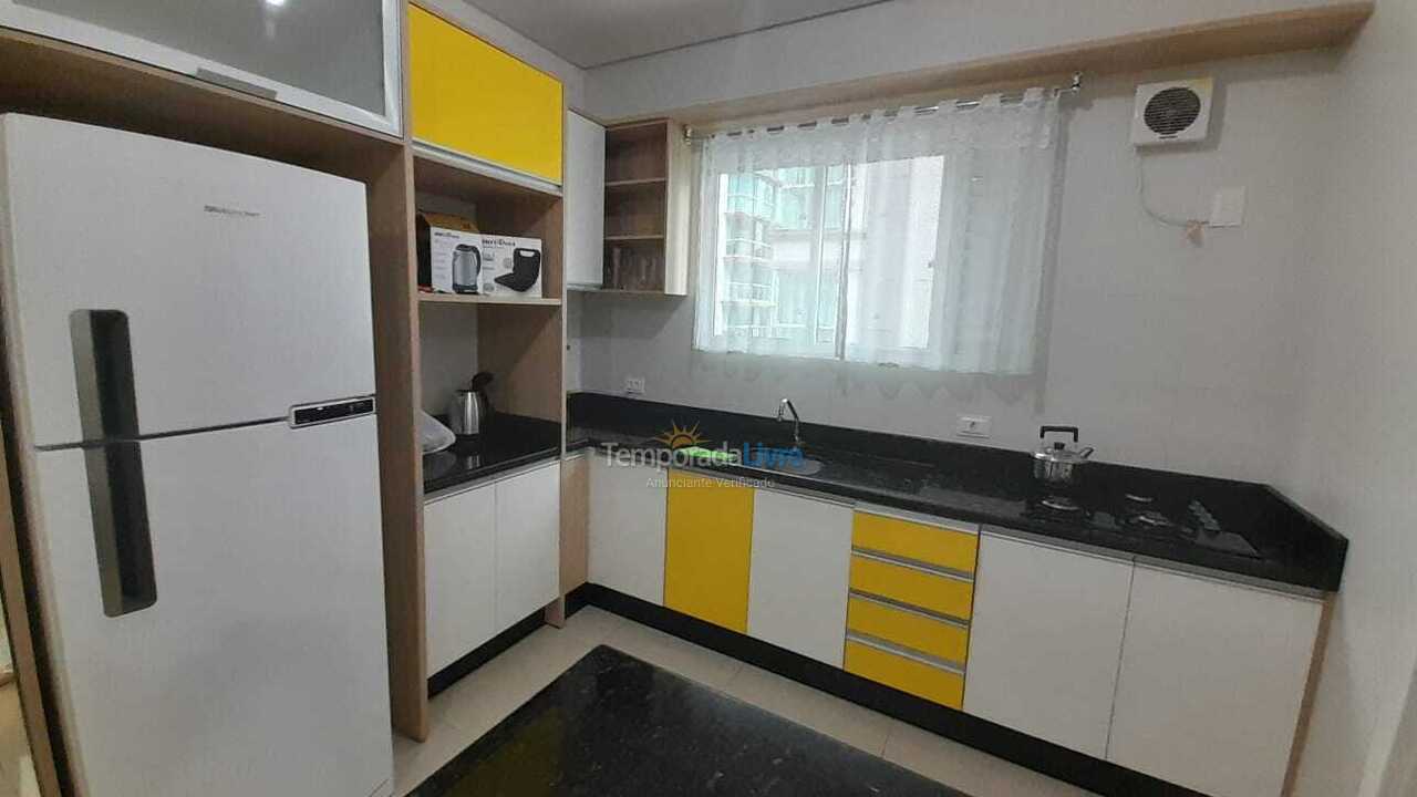 Apartamento para alquiler de vacaciones em Itapema (Meia Praia)
