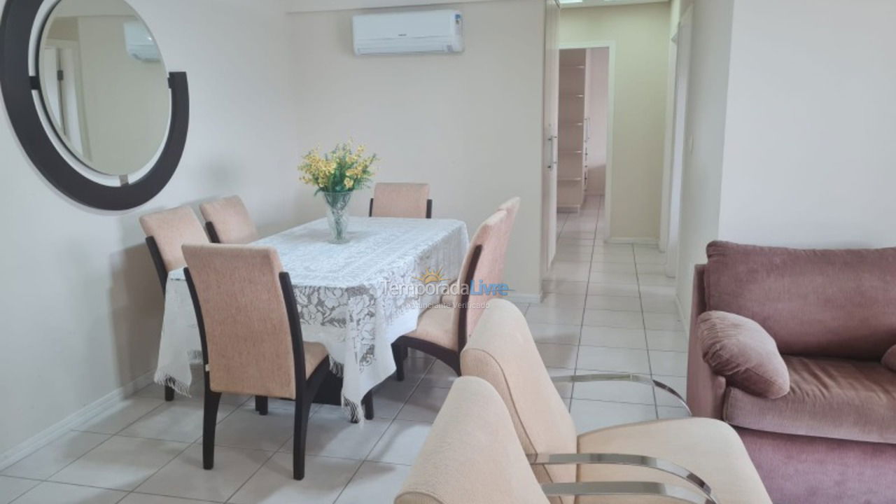 Apartamento para alquiler de vacaciones em Itapema (Meia Praia)