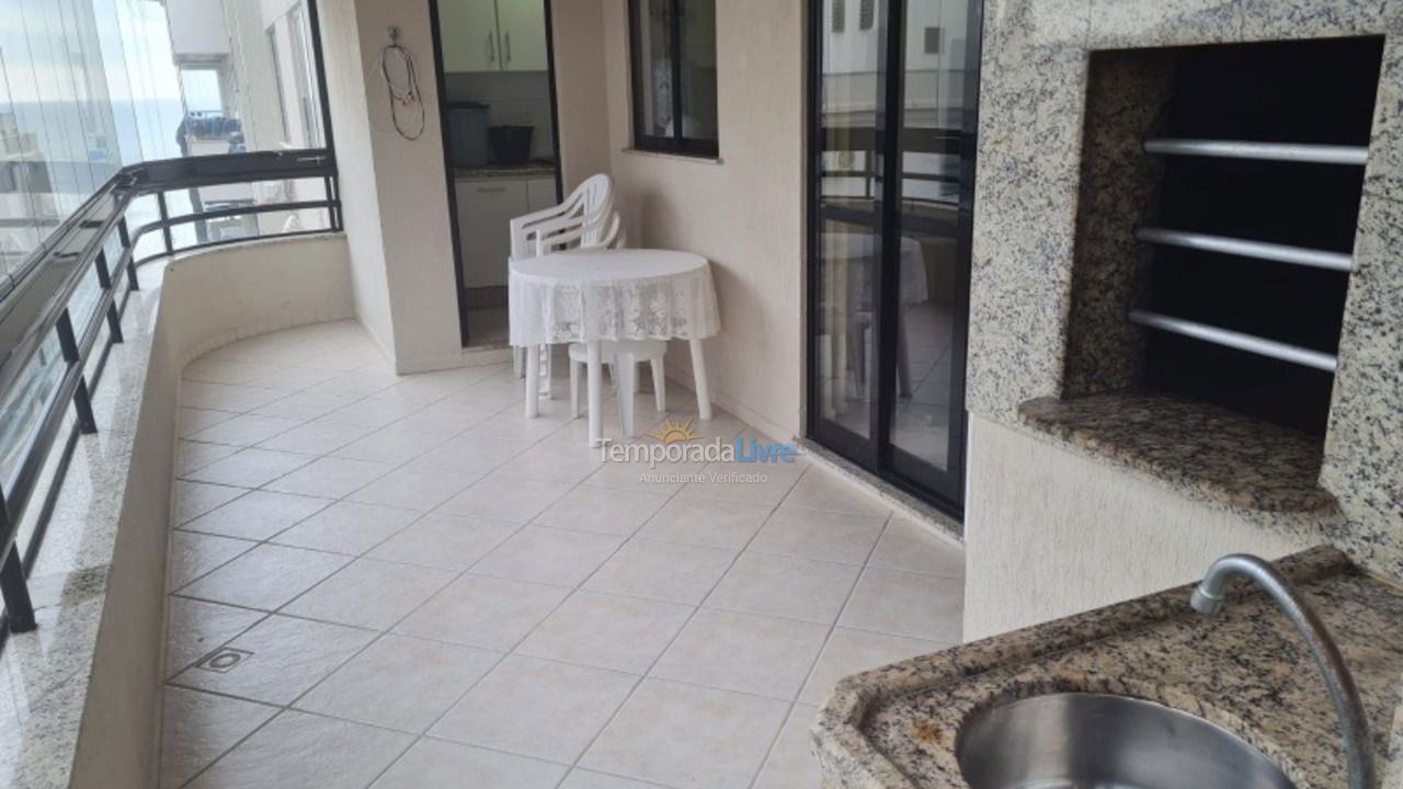 Apartamento para alquiler de vacaciones em Itapema (Meia Praia)