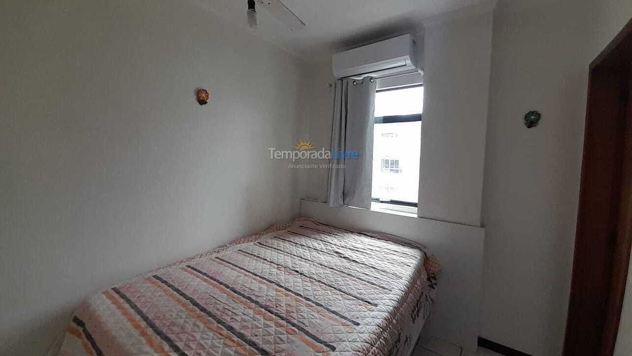 Apartamento para aluguel de temporada em Itapema (Meia Praia)