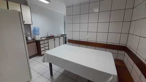 Ótimo apartamento de 3 quartos Frente Avenida