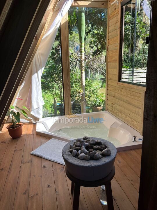 Casa para aluguel de temporada em Imaruí (Praia Vermelha)