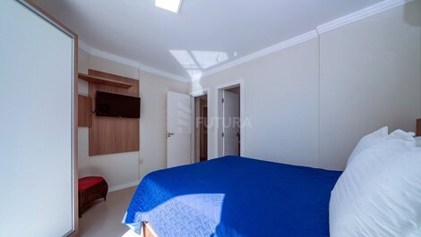 Apartamento frente al mar con 3 suites en Bombas