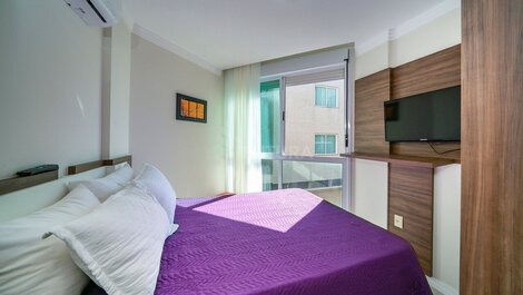 Apartamento frente al mar con 3 suites en Bombas