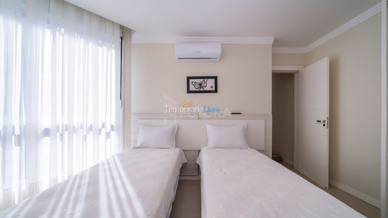 Apartamento para alquiler de vacaciones em Bombinhas (Praia de Bombas)