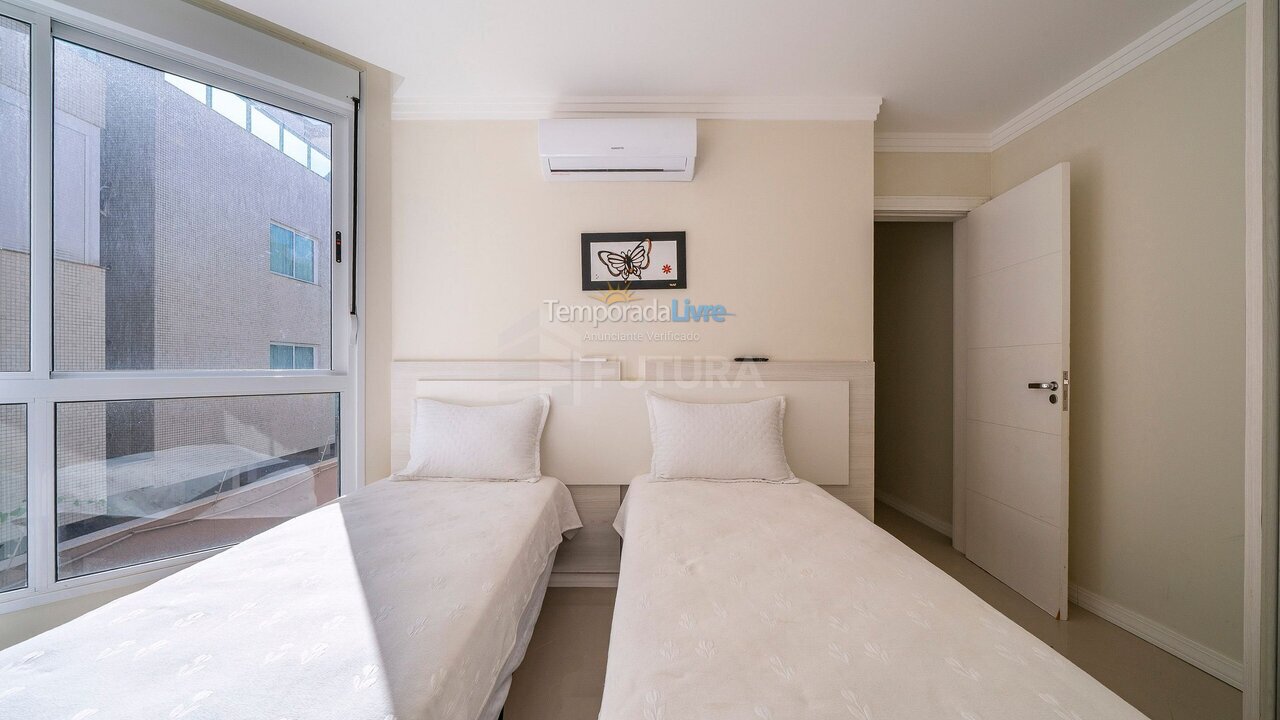 Apartamento para alquiler de vacaciones em Bombinhas (Praia de Bombas)