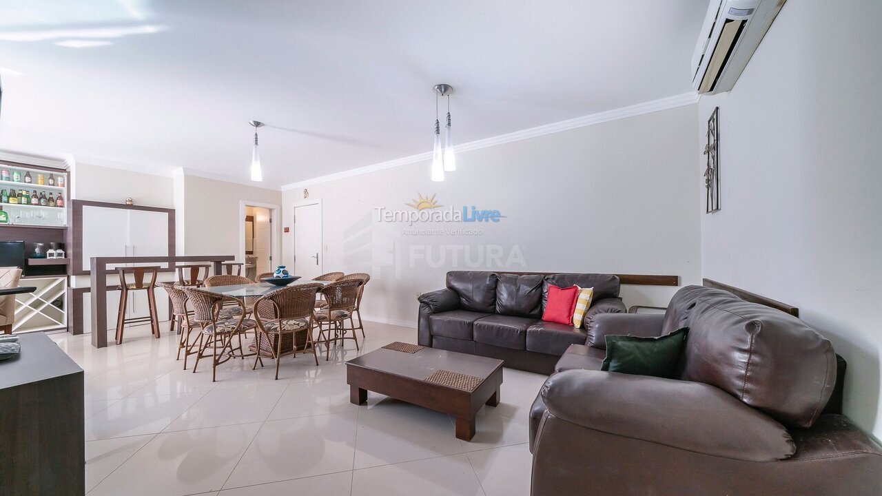 Apartamento para alquiler de vacaciones em Bombinhas (Praia de Bombas)