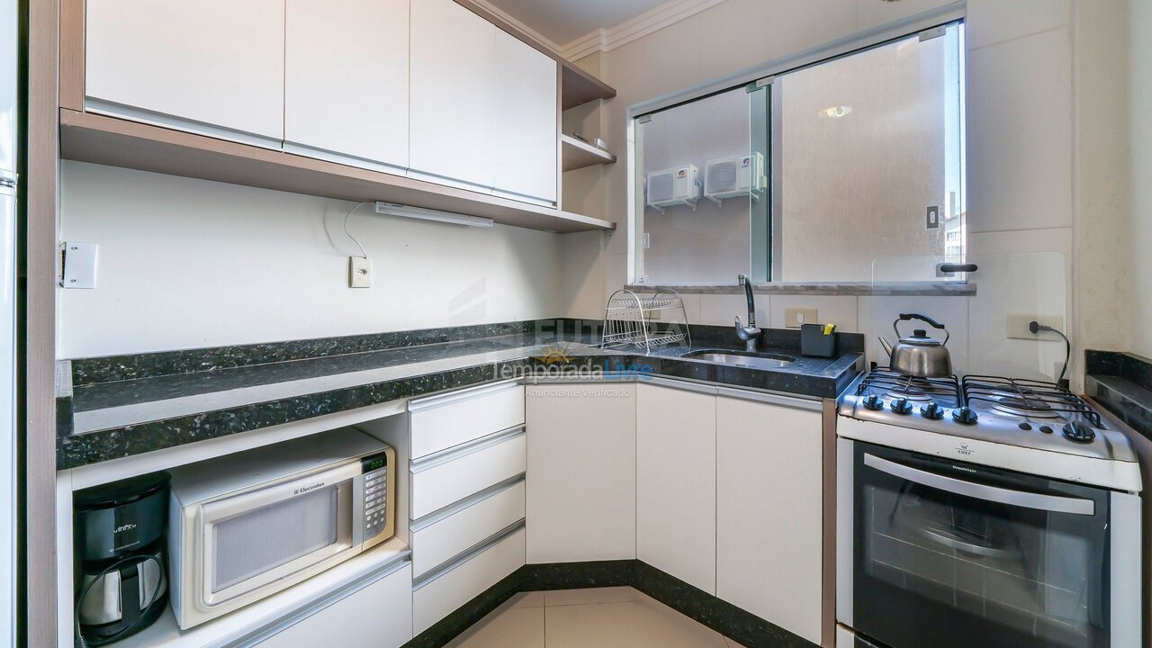Apartamento para alquiler de vacaciones em Bombinhas (Praia de Bombas)