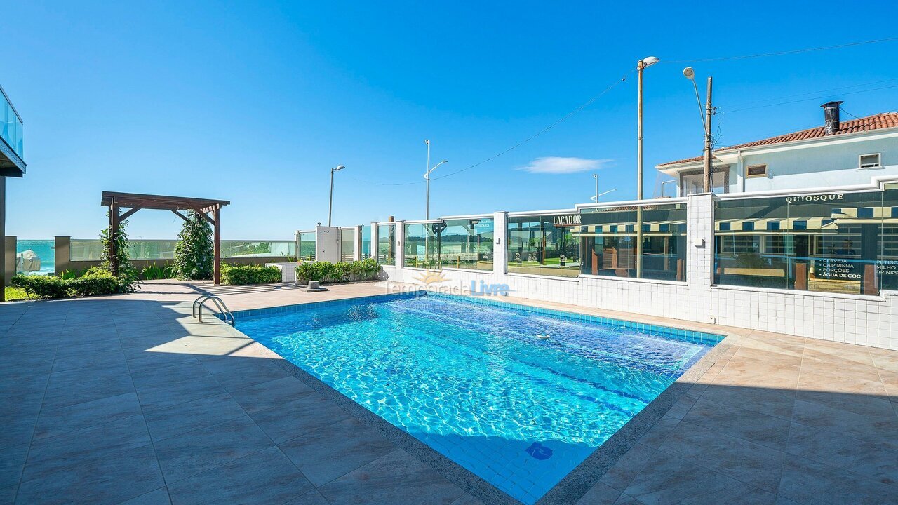 Apartamento para alquiler de vacaciones em Bombinhas (Praia de Bombas)