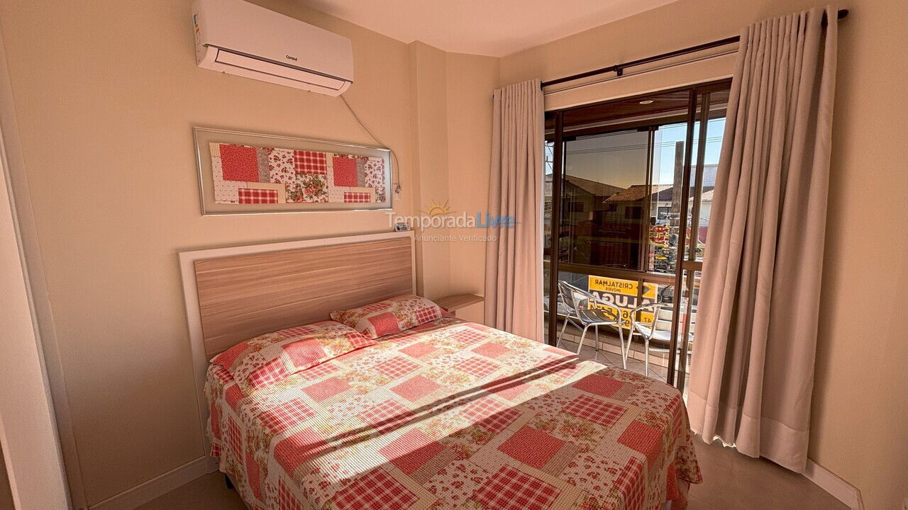 Apartamento para aluguel de temporada em Bombinhas (Praia de Bombas)