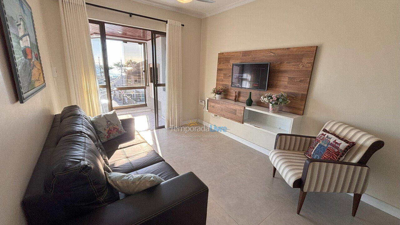 Apartamento para aluguel de temporada em Bombinhas (Praia de Bombas)