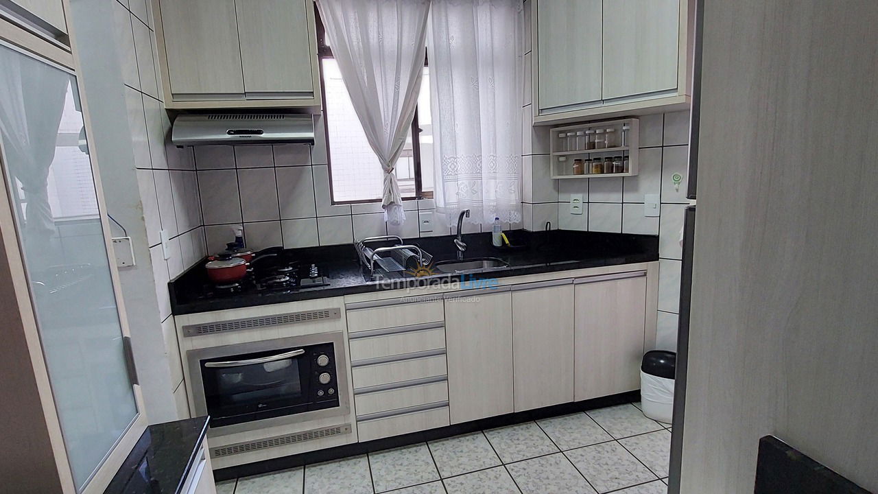 Apartamento para aluguel de temporada em Florianopolis (Praia dos Ingleses)