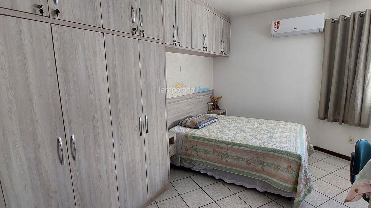 Apartamento para aluguel de temporada em Florianopolis (Praia dos Ingleses)