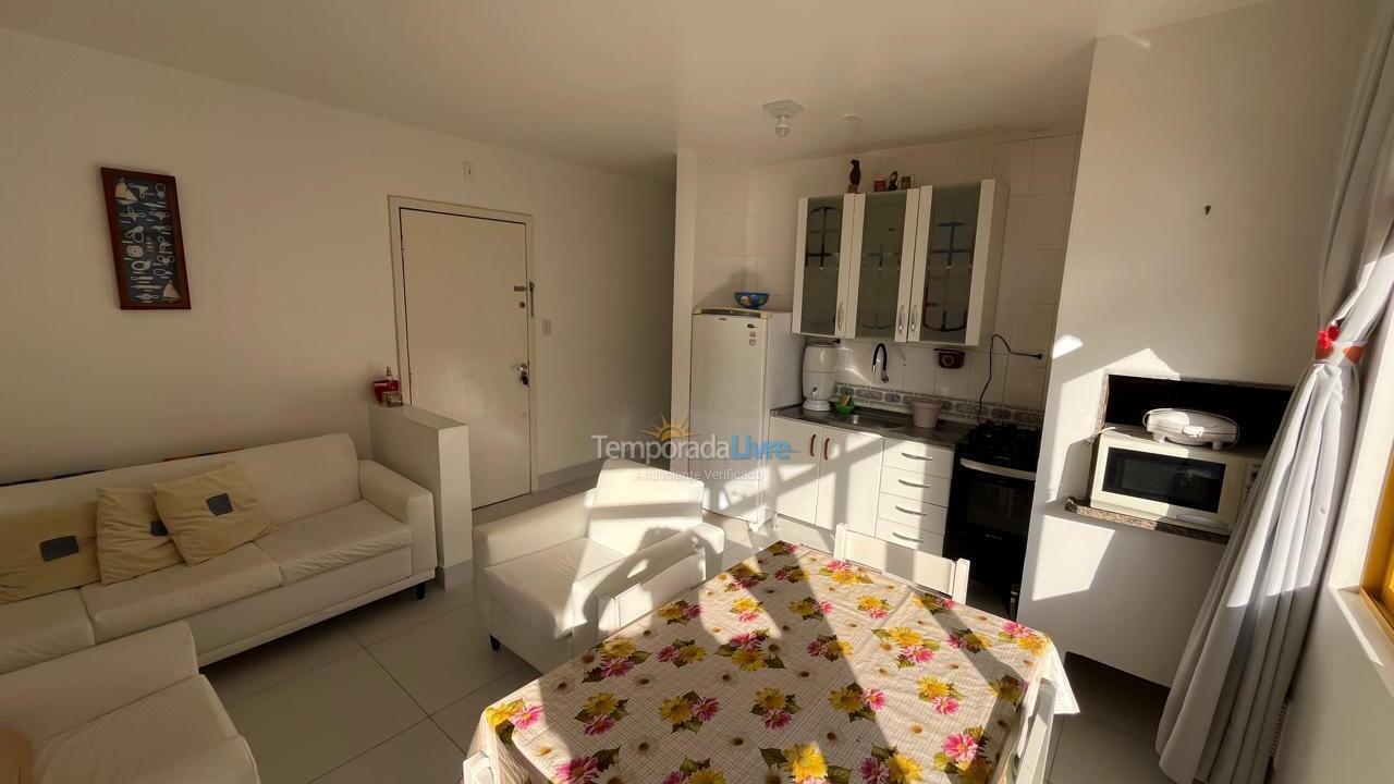 Apartamento para aluguel de temporada em Florianopolis (Canasvieiras)