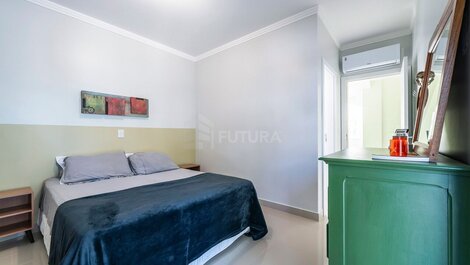 Beautiful Beachfront Triplex on 4 Ilhas Beach