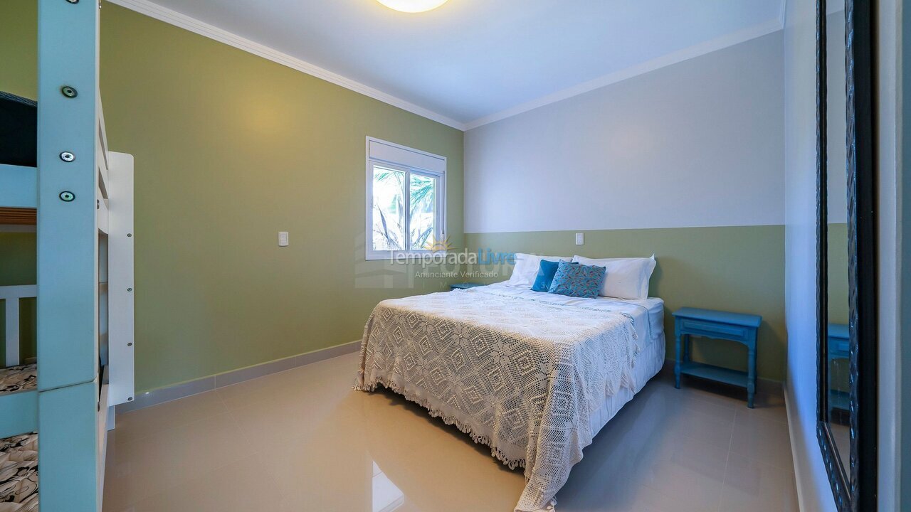 Apartment for vacation rental in Bombinhas (Ilhas)
