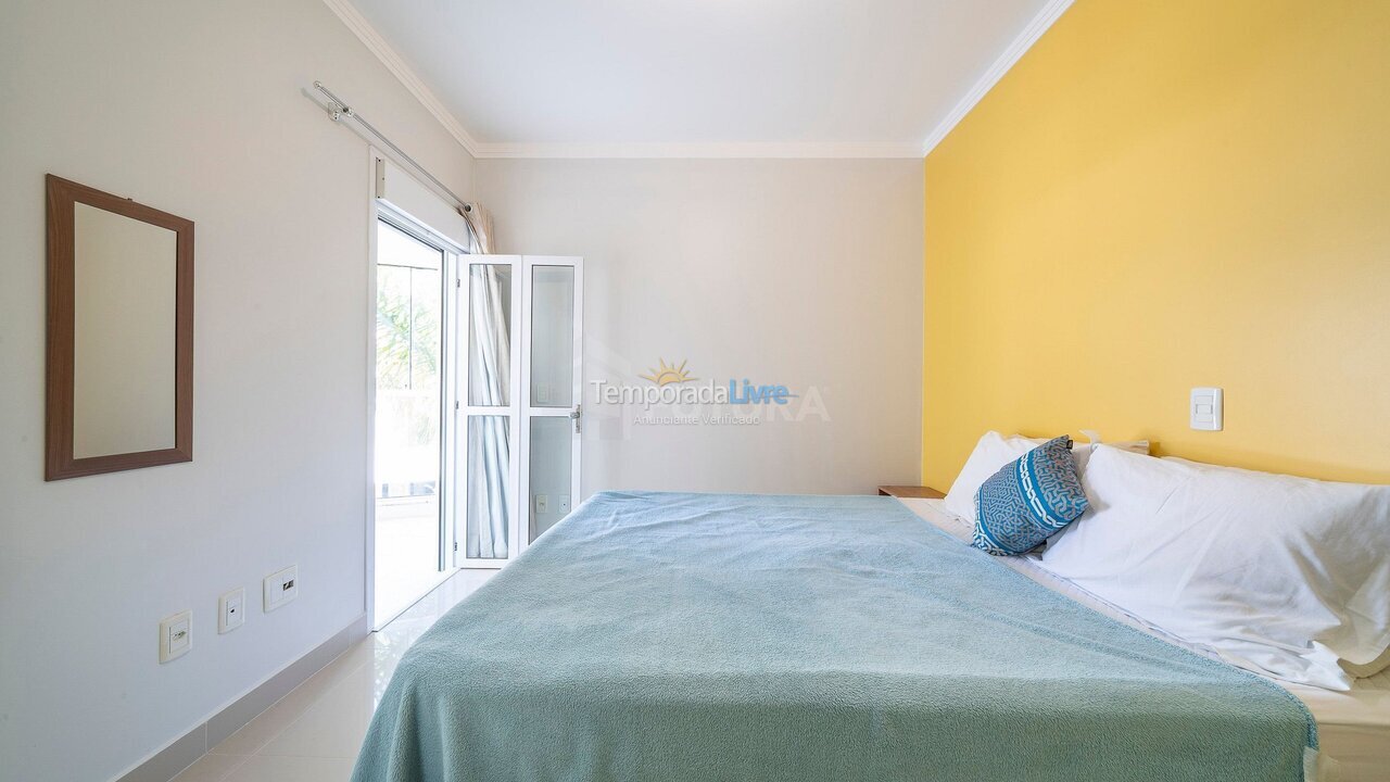 Apartment for vacation rental in Bombinhas (Ilhas)