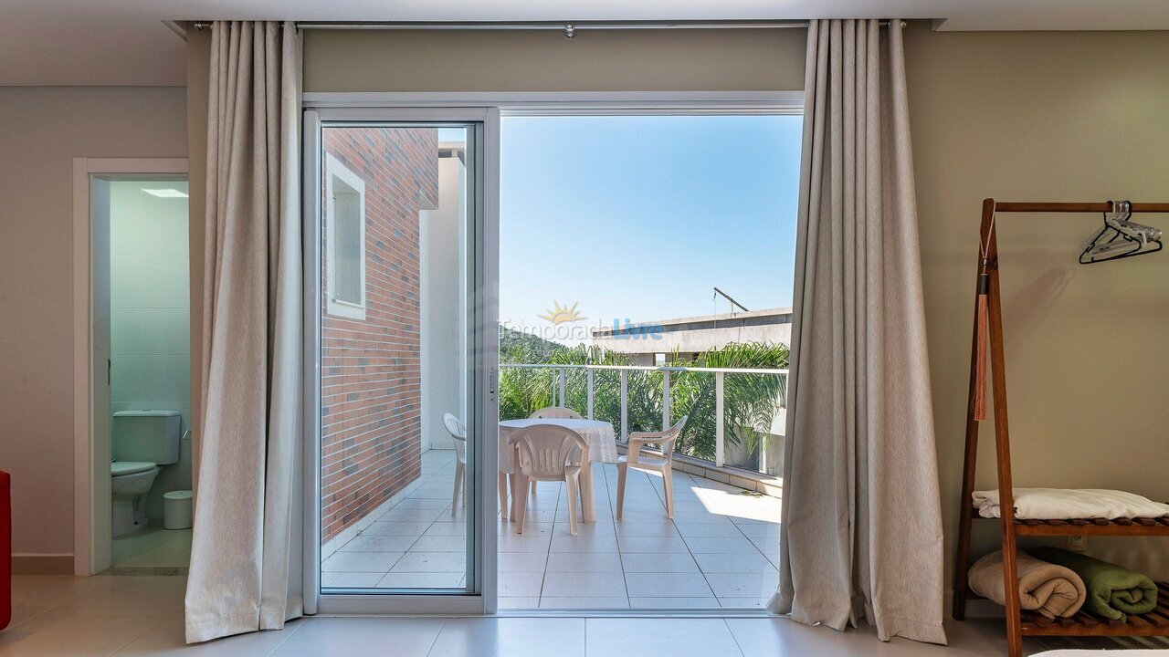 Apartment for vacation rental in Bombinhas (Ilhas)