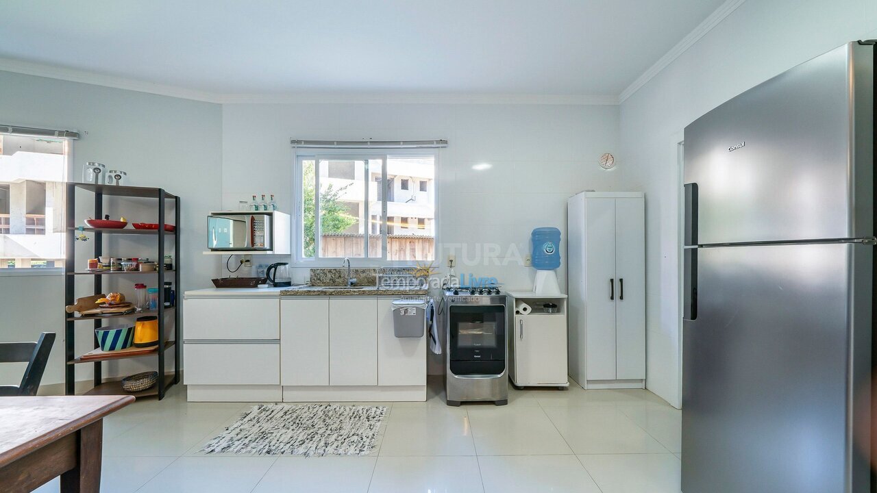 Apartment for vacation rental in Bombinhas (Ilhas)