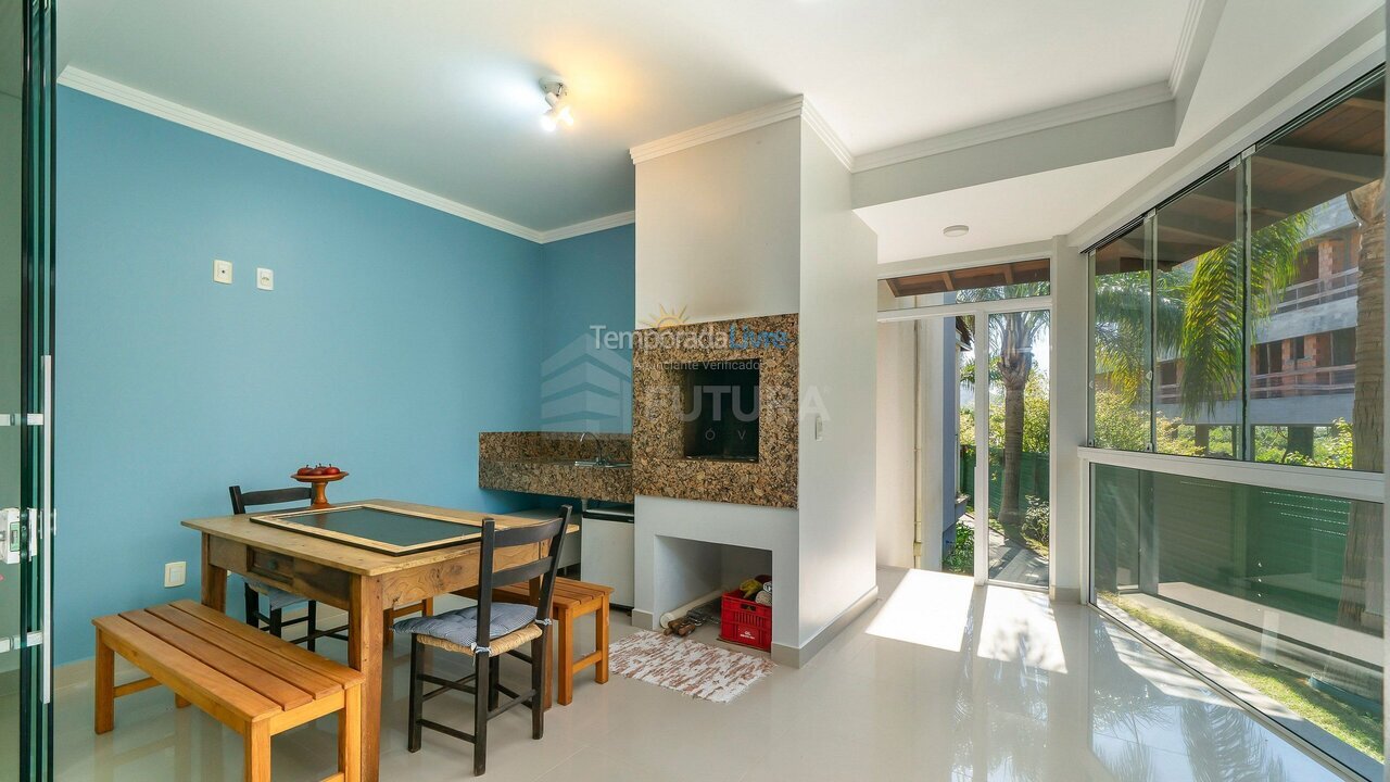 Apartment for vacation rental in Bombinhas (Ilhas)
