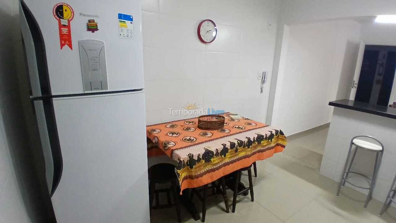 Apartment for vacation rental in Itapema (Meia Praia)
