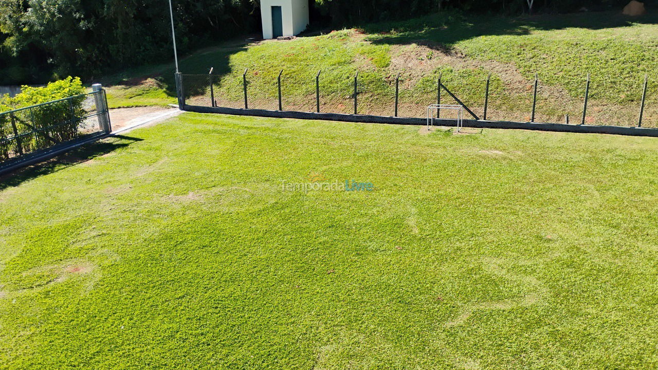 Chácara / sítio para aluguel de temporada em Bragança Paulista (Usina)