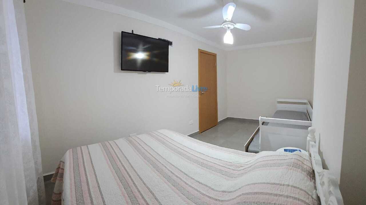 Apartamento para aluguel de temporada em Praia Grande (Jardim Real)