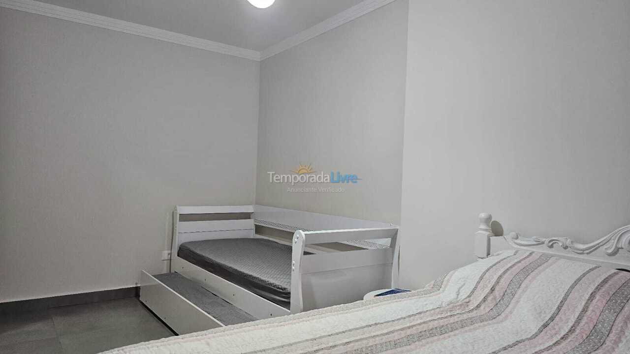 Apartamento para aluguel de temporada em Praia Grande (Jardim Real)