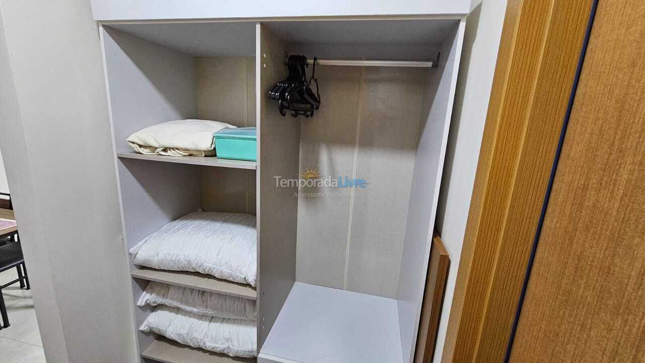 Apartamento para aluguel de temporada em Praia Grande (Jardim Real)