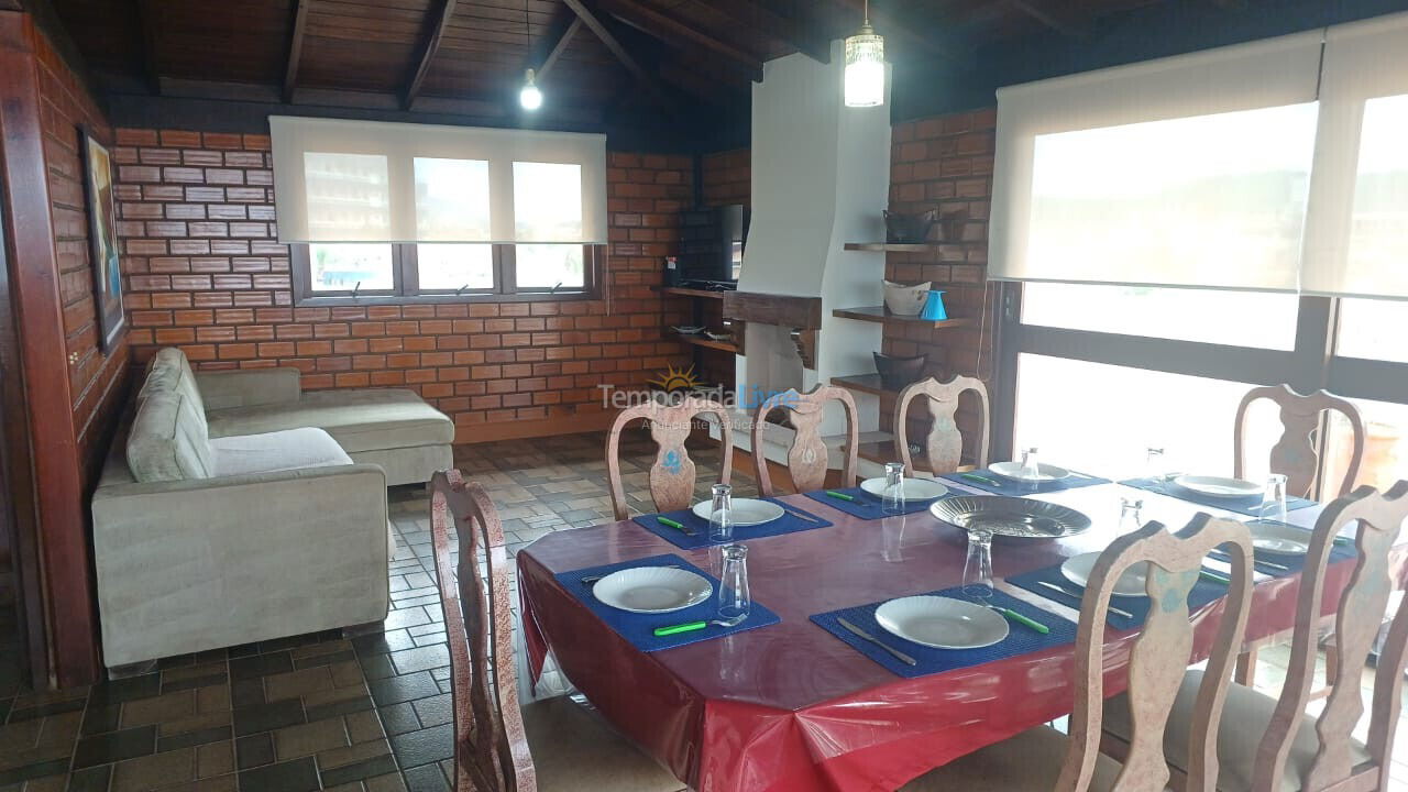 Apartamento para alquiler de vacaciones em Florianopolis (Praia dos Ingleses)