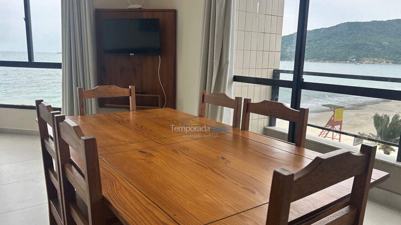 Apartamento para aluguel de temporada em Florianopolis (Praia dos Ingleses)