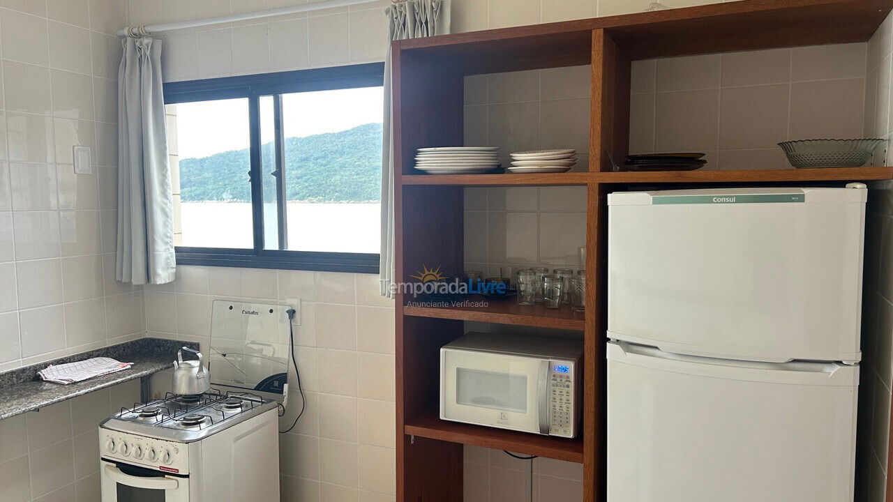 Apartamento para aluguel de temporada em Florianopolis (Praia dos Ingleses)