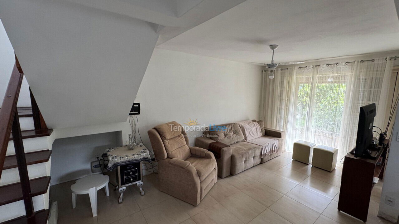 Casa para aluguel de temporada em Florianopolis (Canasvieiras)