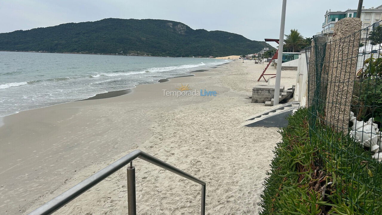 Apartamento para aluguel de temporada em Florianopolis (Praia dos Ingleses)
