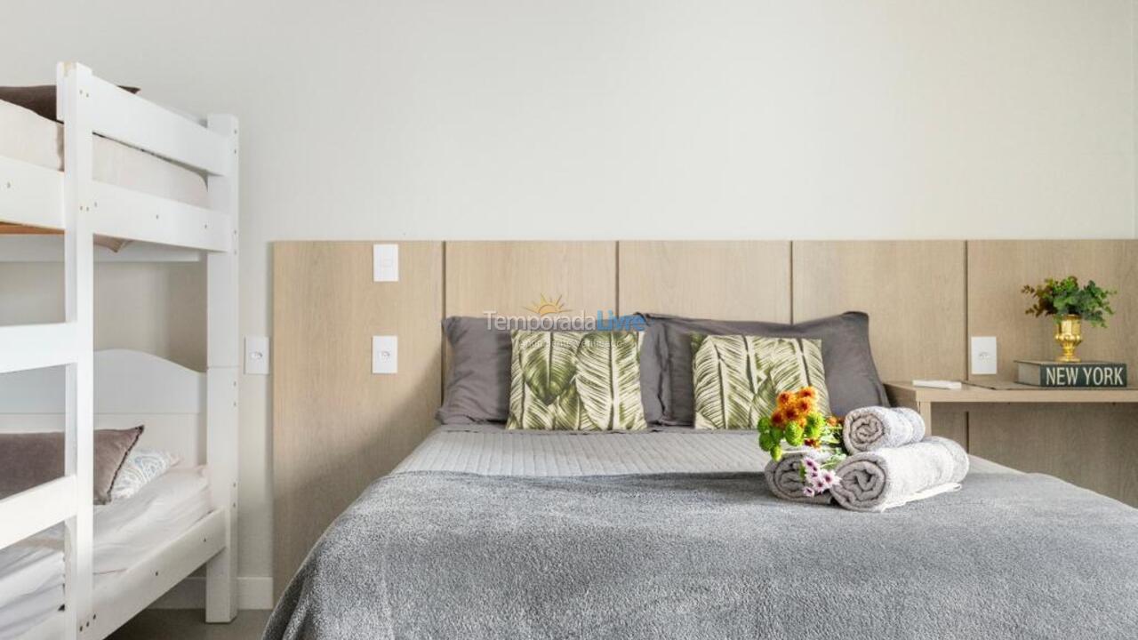 Casa para alquiler de vacaciones em Florianópolis (Praia da Daniela)